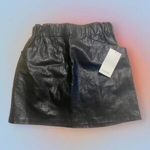 NWT Zara Black Faux Leather Mini Skirt with Pockets - Sz. Sm.